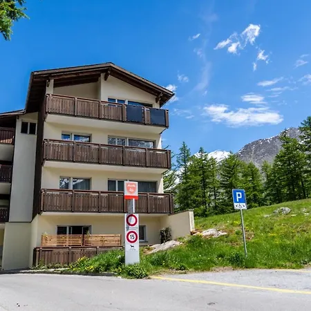 Apartment Helles, Chalet-stil Mit Allalinblick *