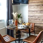 Helles, Chalet-stil Mit Allalinblick Saas Fee
