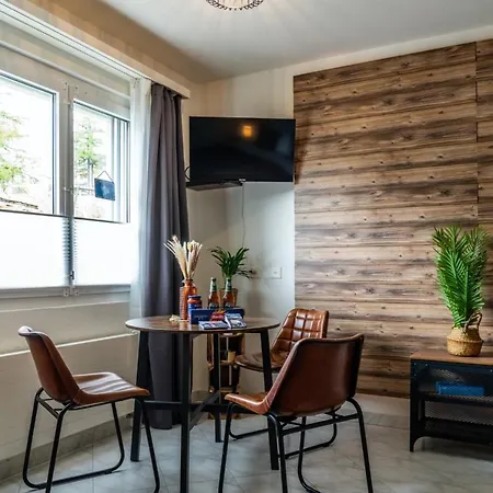 Helles, Chalet-stil Mit Allalinblick *